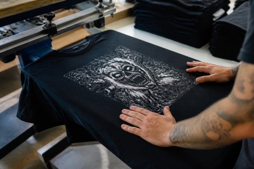Why Quality Graphic Tees Cost More (Real Breakdown)